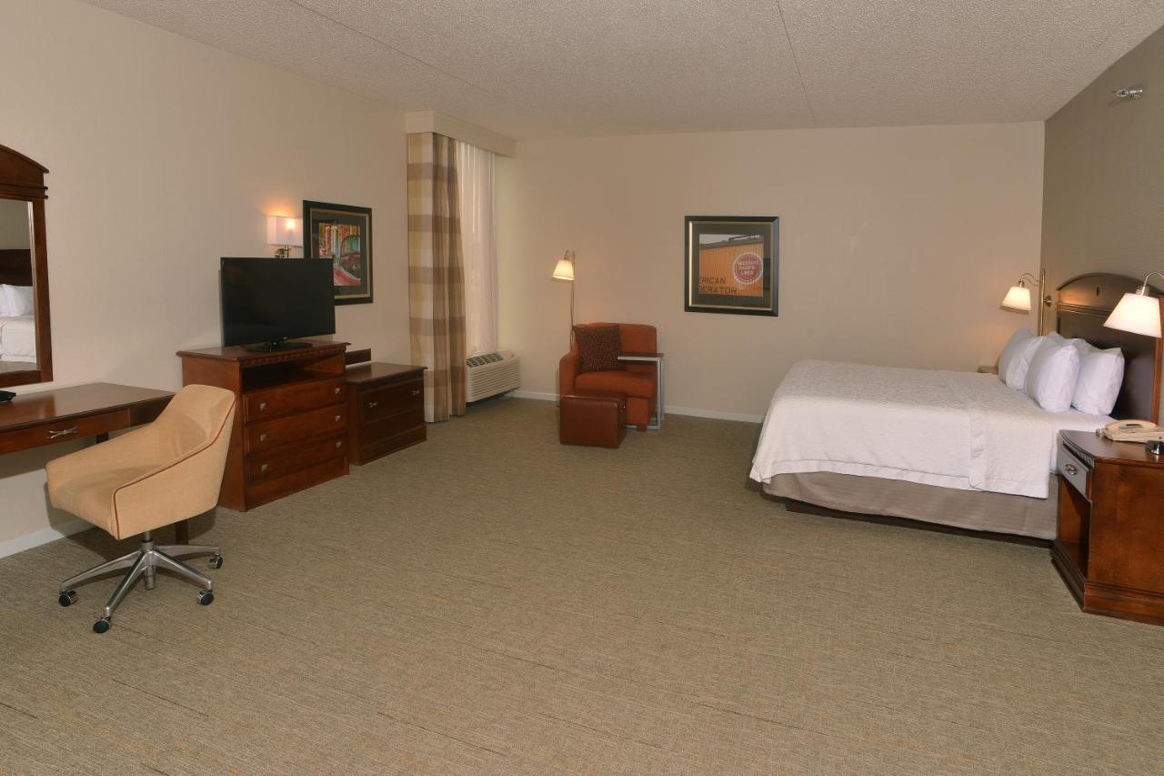 Hampton Inn Springfield-South Kültér fotó